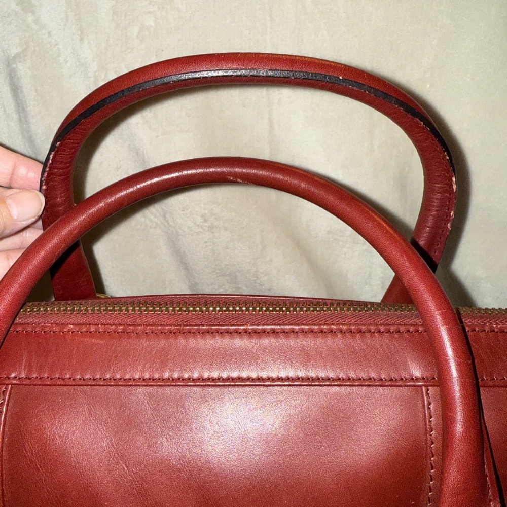 Cartier Elegant Burgundy Leather Handbag COA - Picture 6 of 15